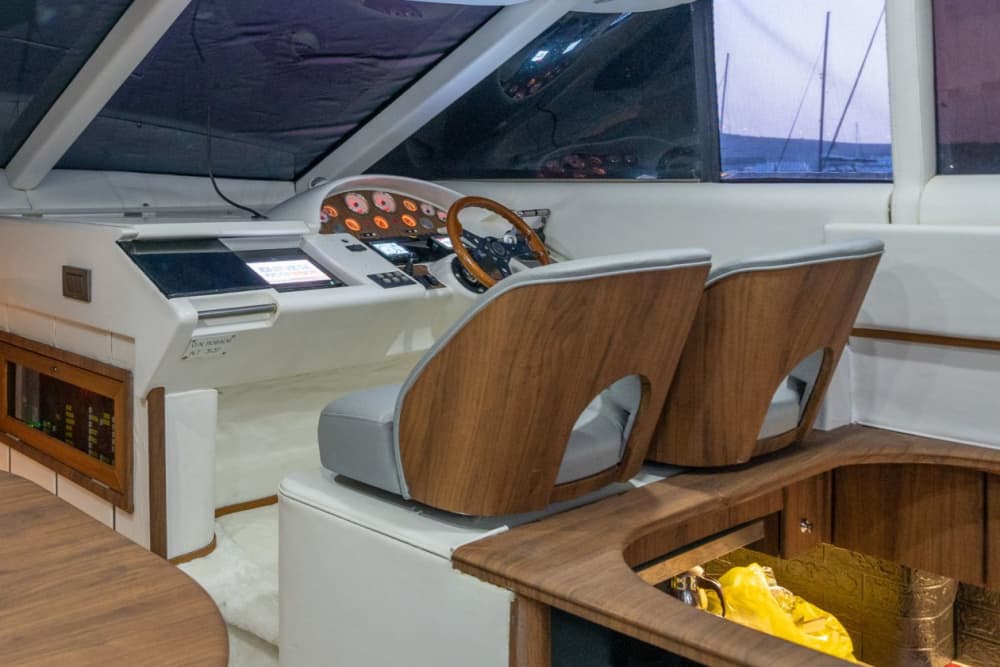 Ολοήμερη εκδρομή / Princess Yachts