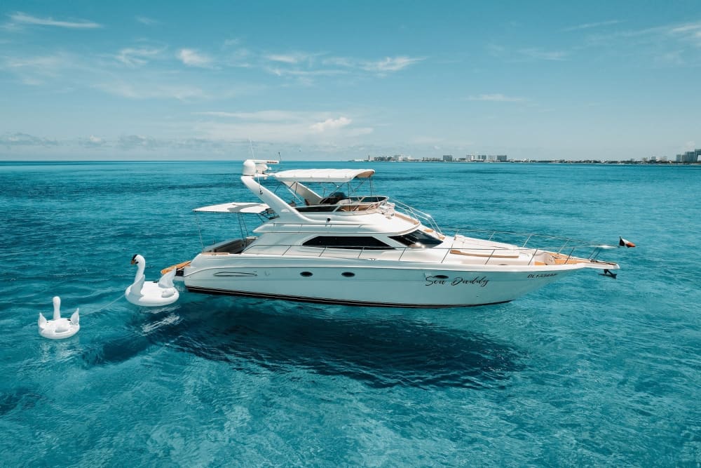 Prenez 9 heures pour découvrir la magie cachée de Cancún depuis les vagues.