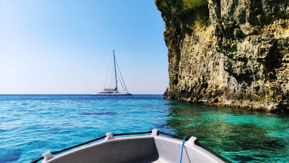 Całodniowy rejs katamaranem ze Sliemy – odkryj Maltę drogą morską