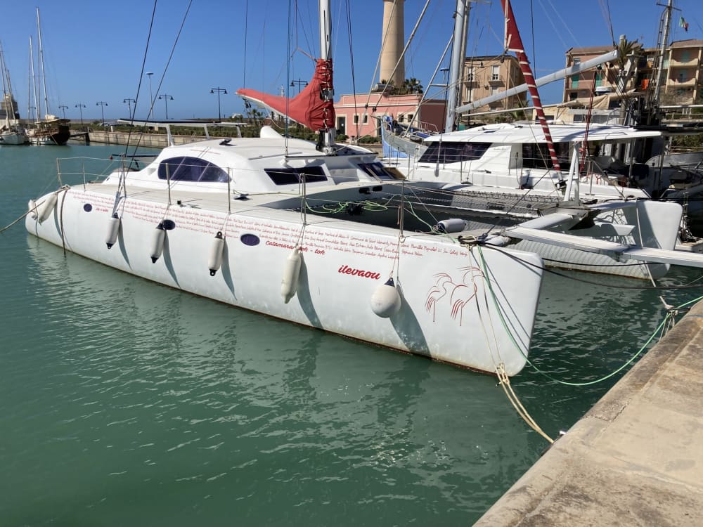 Ganztägige Katamaranvermietung in Hyères