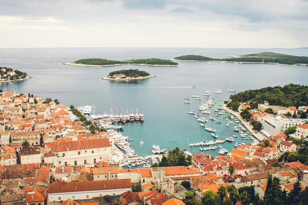 Blue Cave & Hvar Highlights Full-Day Speedboat Tour