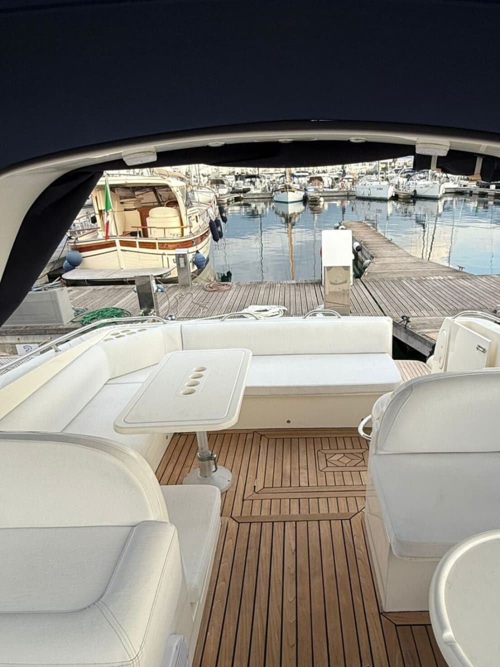 Croisière au coucher du soleil à Capri – Faraglioni et baignade en soirée