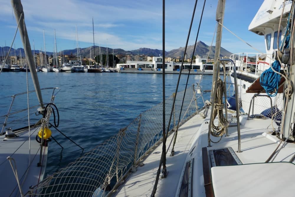 Eén dag om Castellammare del Golfo te ontdekken: het echte Dolce Vita op een zeilboot