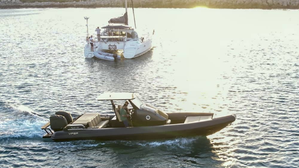 Jouw dag op Rhodos: Huur een motorboot voor een dag vol ontdekkingen.