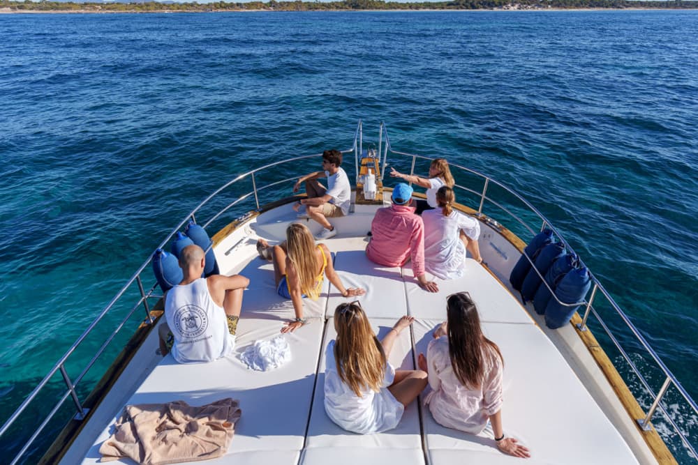 4-hour classic boat trip: Discover the coves of southern Mallorca (full-day and sunset excursions also available)