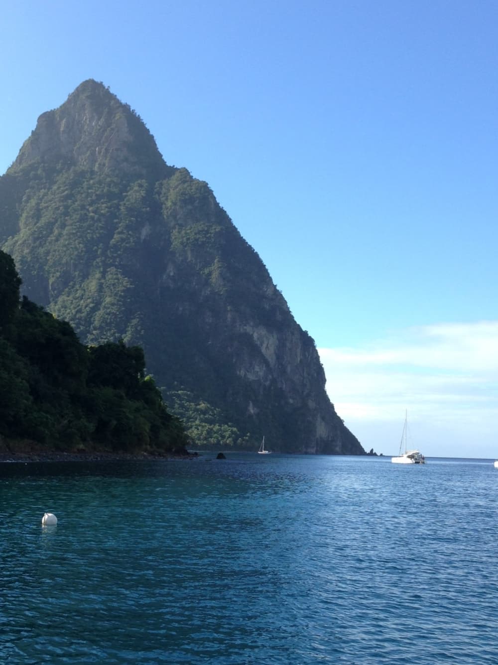 Escursione in barca a vela di un'intera giornata a Rodney Bay.