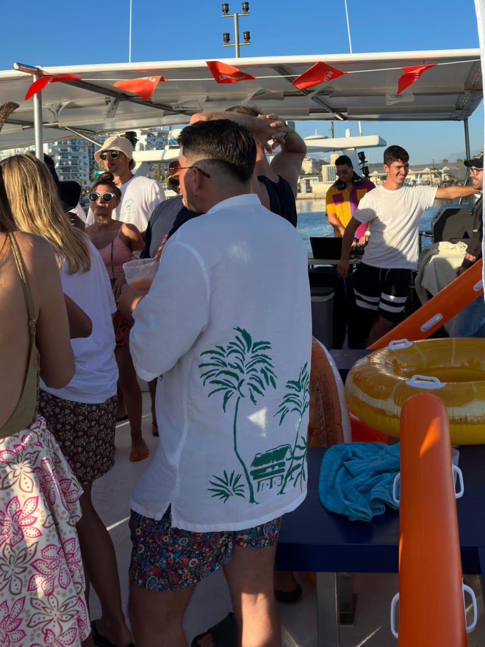 4-timmars katamaranskryssning i Estepona för grupper på upp till 20 personer