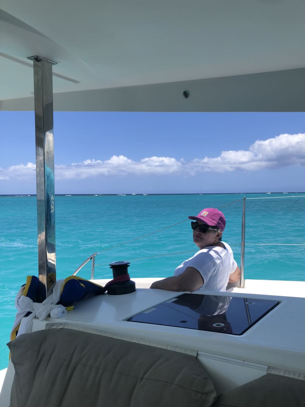 Halbtägige Katamaran-Expedition: Entdecken Sie Grace Bay, Iguana Island, Half Moon Bay und mehr