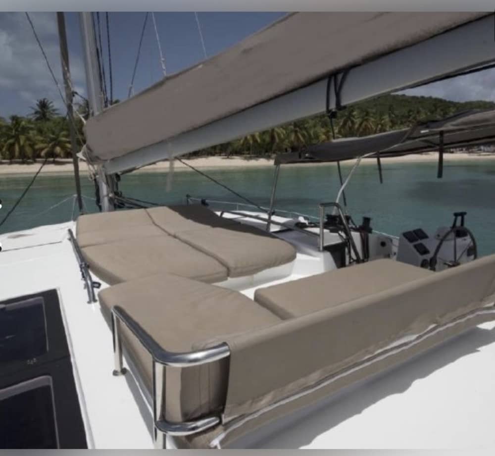 Halbtägige Katamaran-Expedition: Entdecken Sie Grace Bay, Iguana Island, Half Moon Bay und mehr