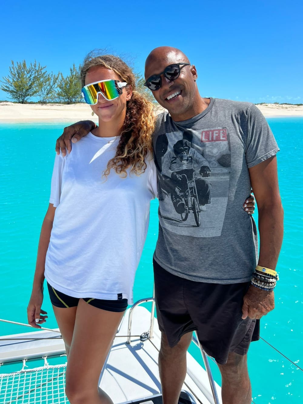 Halbtägige Katamaran-Expedition: Entdecken Sie Grace Bay, Iguana Island, Half Moon Bay und mehr