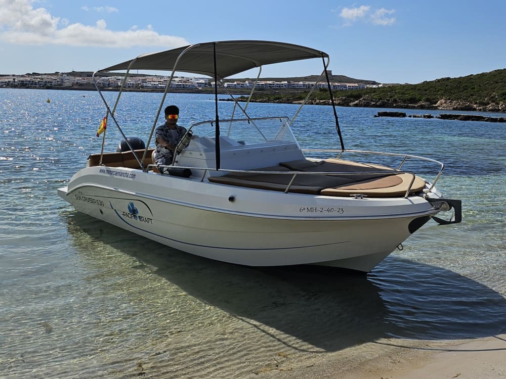 Full Day Boat Trip along the Coast of Menorca