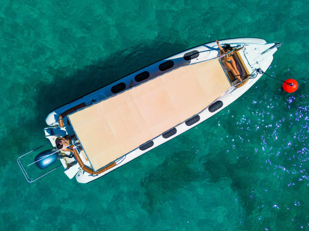 Частная экскурсия на лодке в Голубую пещеру и на 5 островов из Сплита