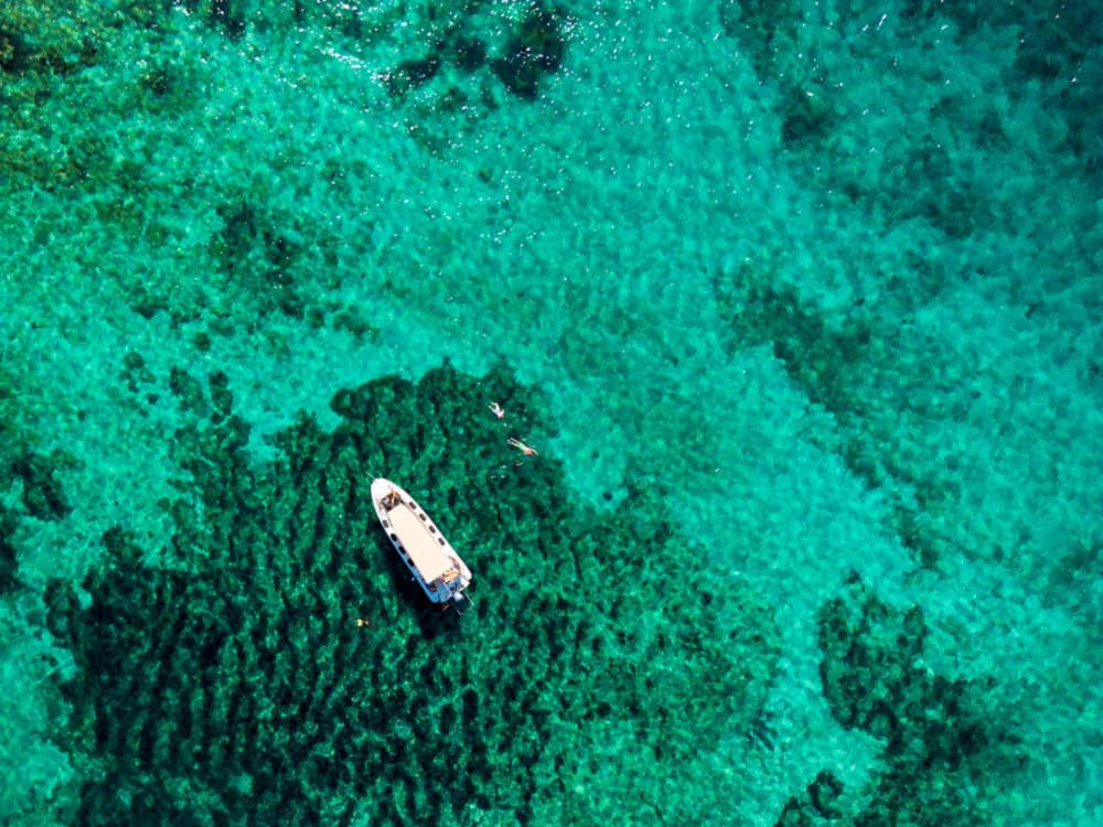 Частная экскурсия на лодке в Голубую пещеру и на 5 островов из Сплита