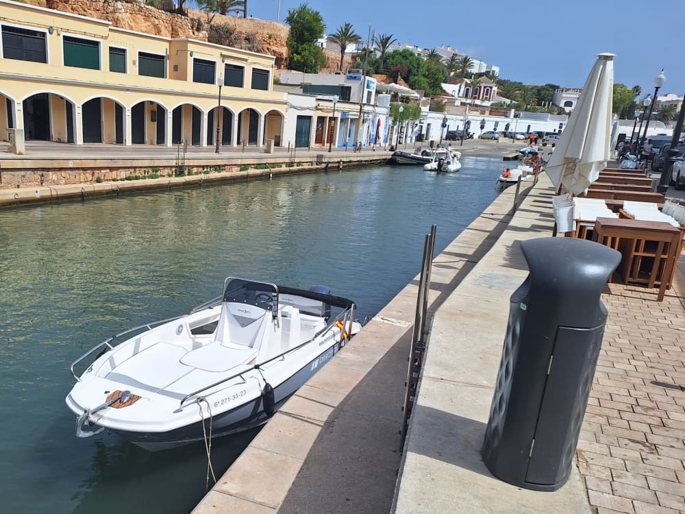 Menorca Coves Experience by Boat