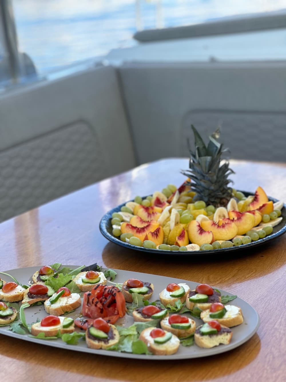 Premium Chill-Out : Private 5-hours Catamaran Cruise with VIP Service