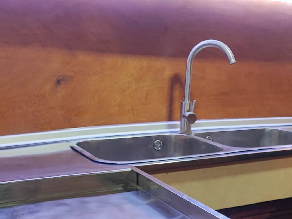 Sorrindo (4h). Passeio pela Baía de Alicante – Relaxamento e natureza