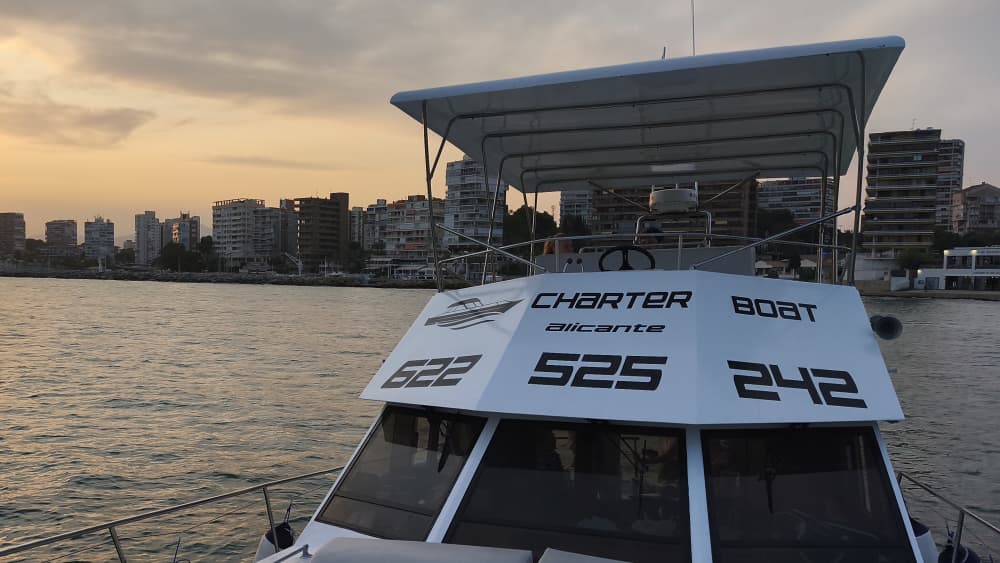 Smiling (4h). Atardecer por la bahia de Alicante