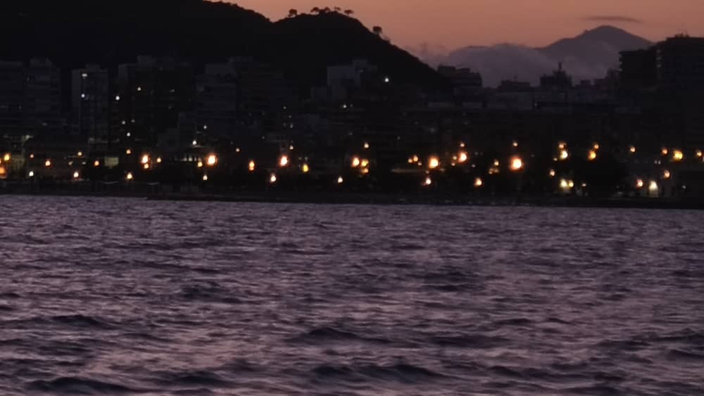 Smiling (4h). Atardecer por la bahia de Alicante