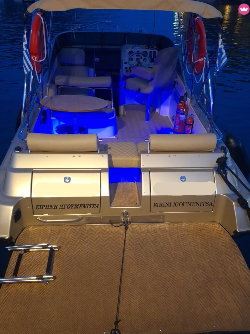 Navegue com os deuses: um dia para descobrir Parga em uma lancha.