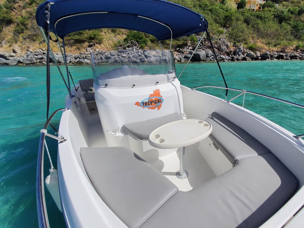 Ontdek Saint Martin: een halve dag puur plezier op een motorboot.