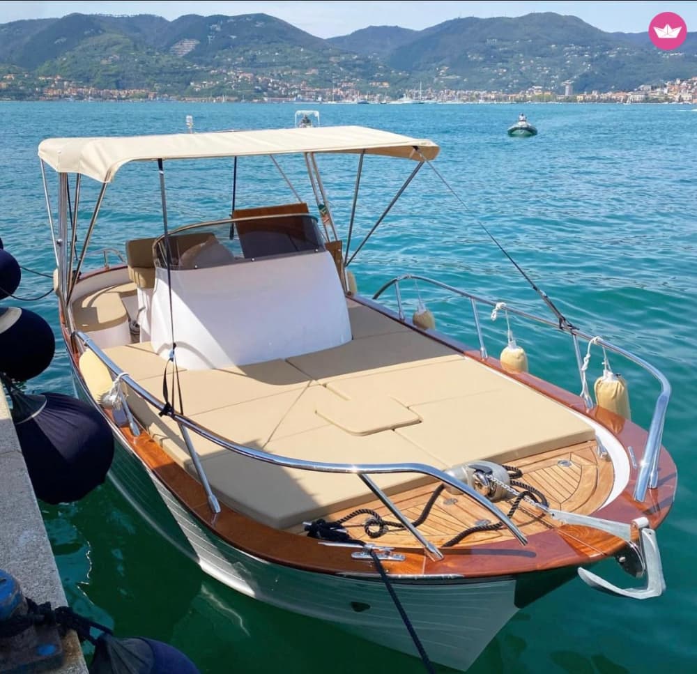 Exploring the Cinque Terre: Private Boat Tour from Portovenere