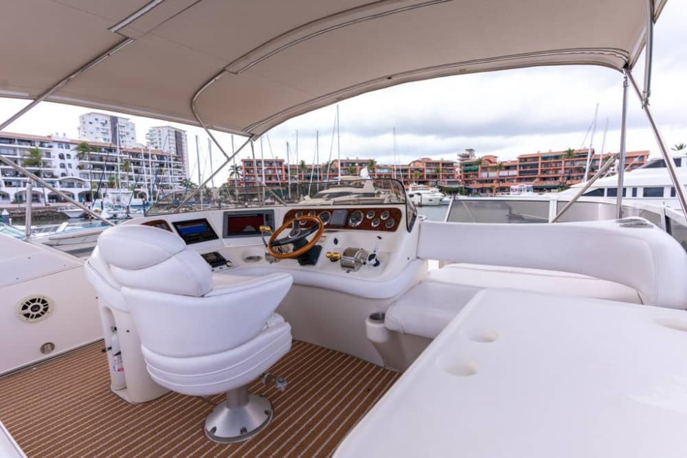 Discover Puerto Vallarta on a full-day motorboat trip