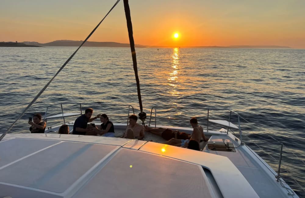 À la poursuite du coucher de soleil&nbsp;: croisière nocturne à Malte