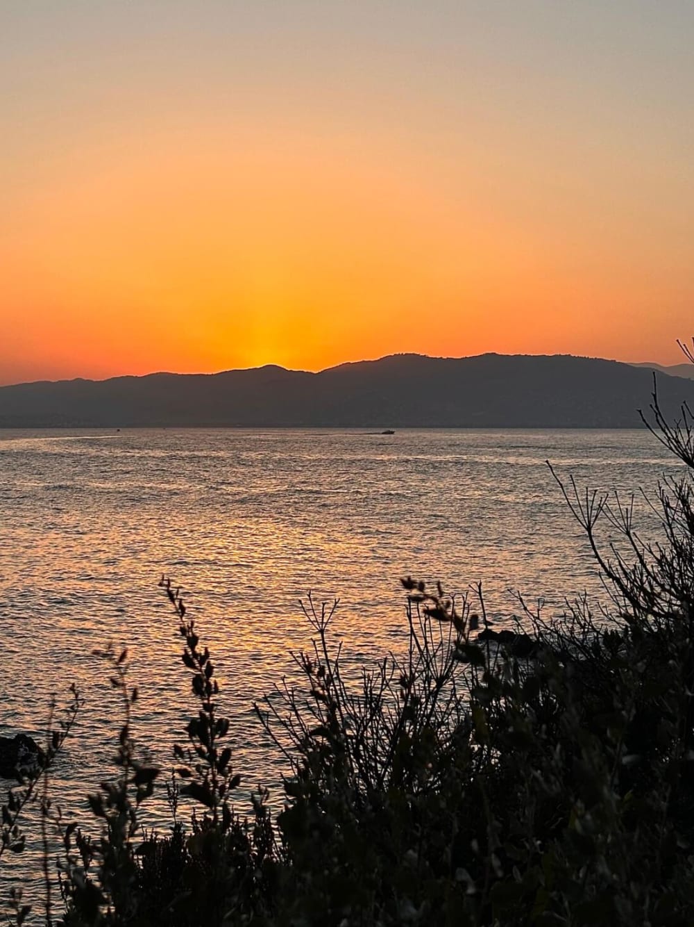 Atardecer mágico en las islas Lérins