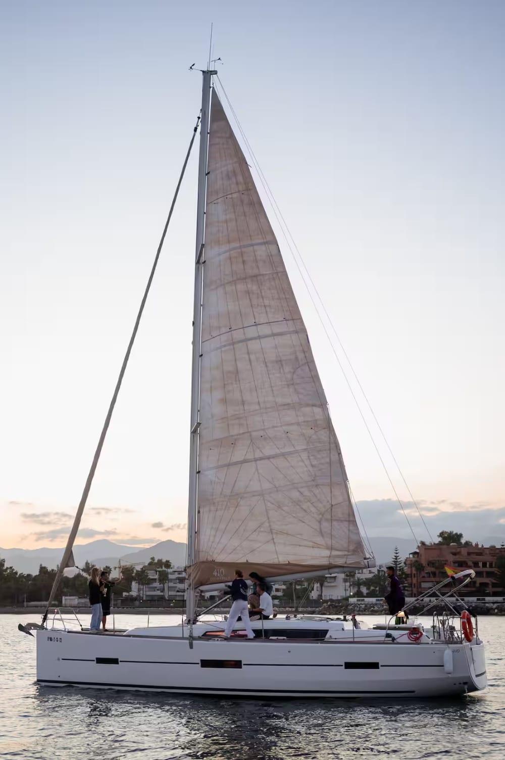 The Mediterranean in its purest form: 4-hour sailing trip in Marbella