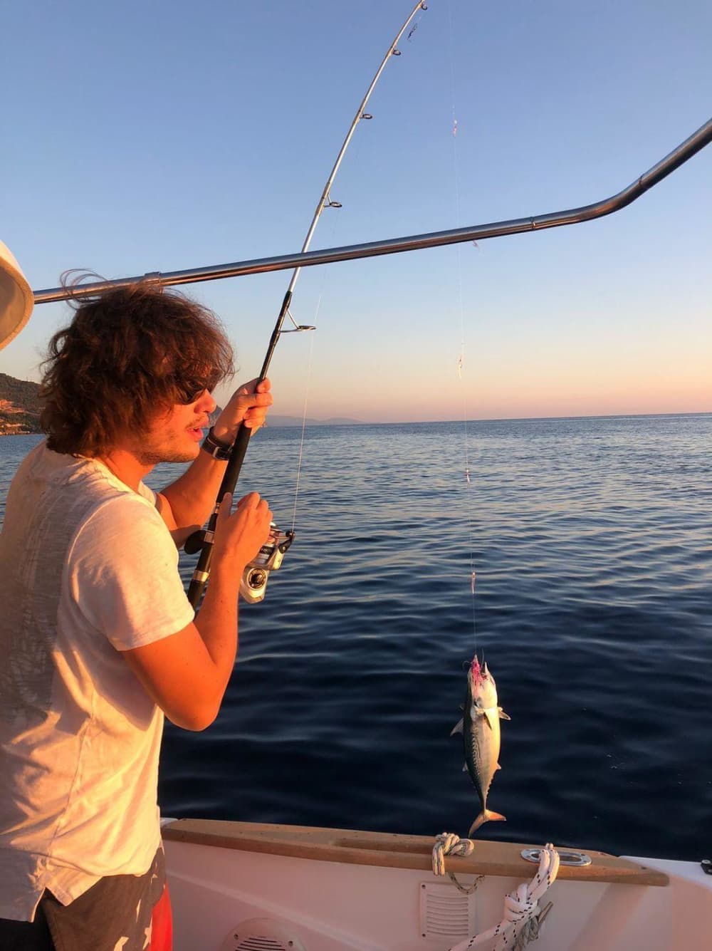 3,5 uur om Budva te verkennen per motorboot.