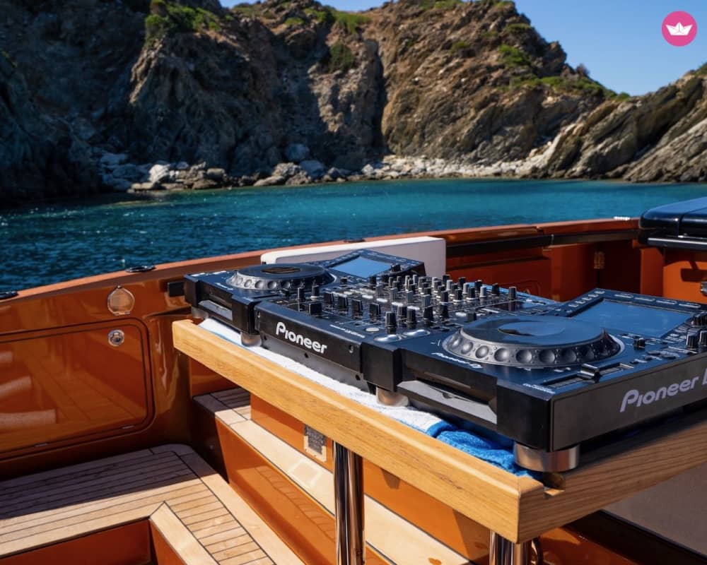 Cagliari Coast in Elegance: A Half Day Tour Experience