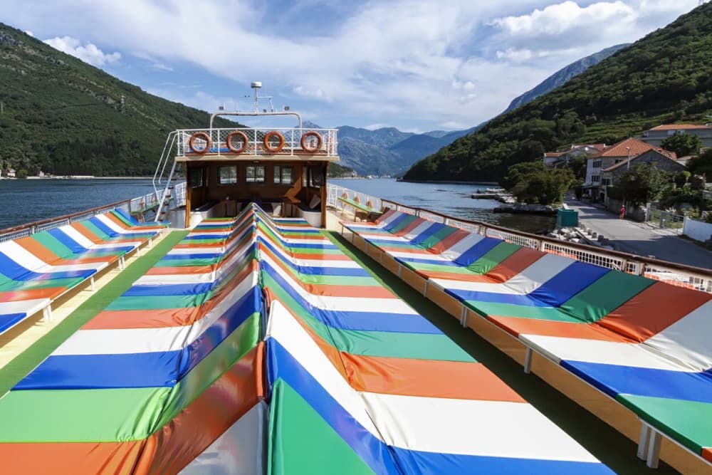 Denizde zarafet: Lüks bir guletle Kotor'u keşfedin