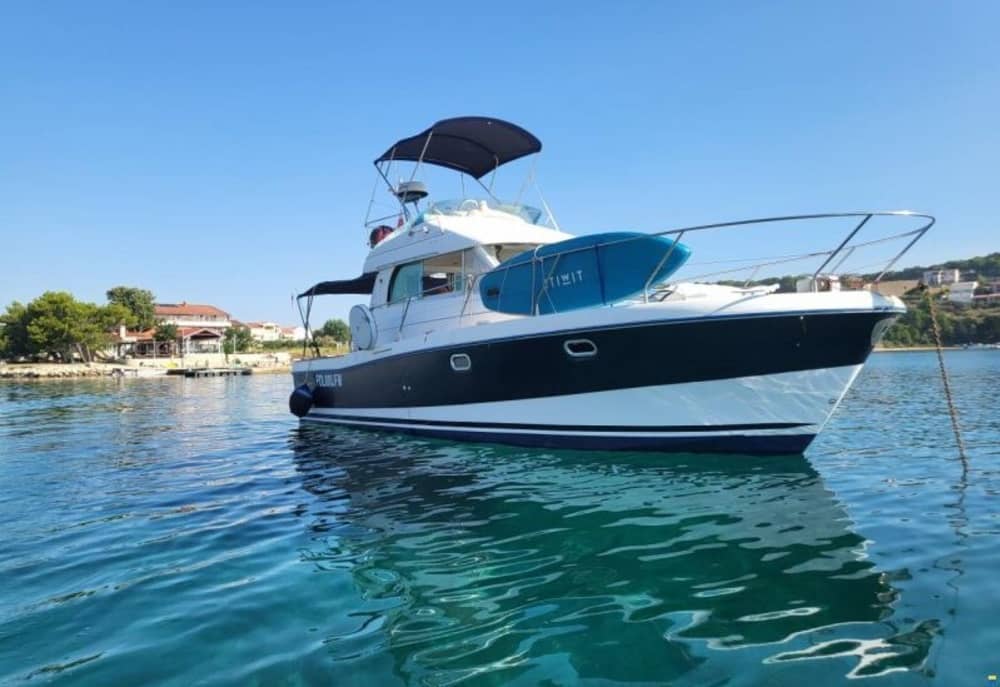 Une journée autour de Fréjus : 8 heures de découverte en bateau à moteur