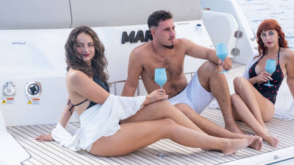 Experiência Polifemo: aventura costeira de 8 horas saindo de Giardini Naxos