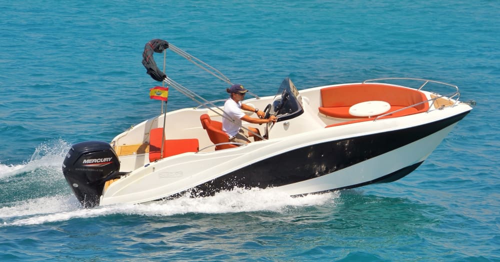 Full day on a Barracuda 545 Open boat – total freedom at sea (8h)