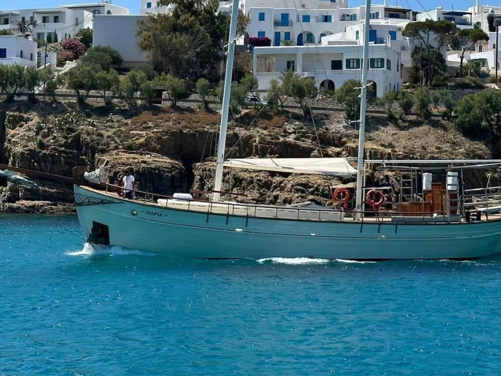 Εκλέπτυνση στη θάλασσα: Ανακαλύψτε την Πάρο σε μια πολυτελή γκουλέτα