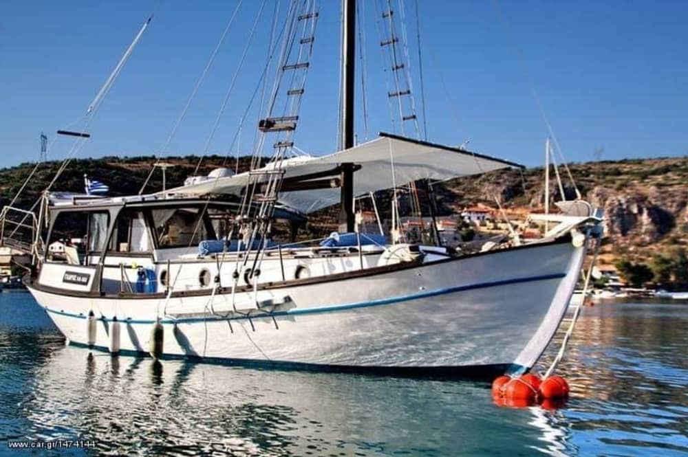 Une croisière sur mesure à Paros : une journée magique à bord d'une goélette
