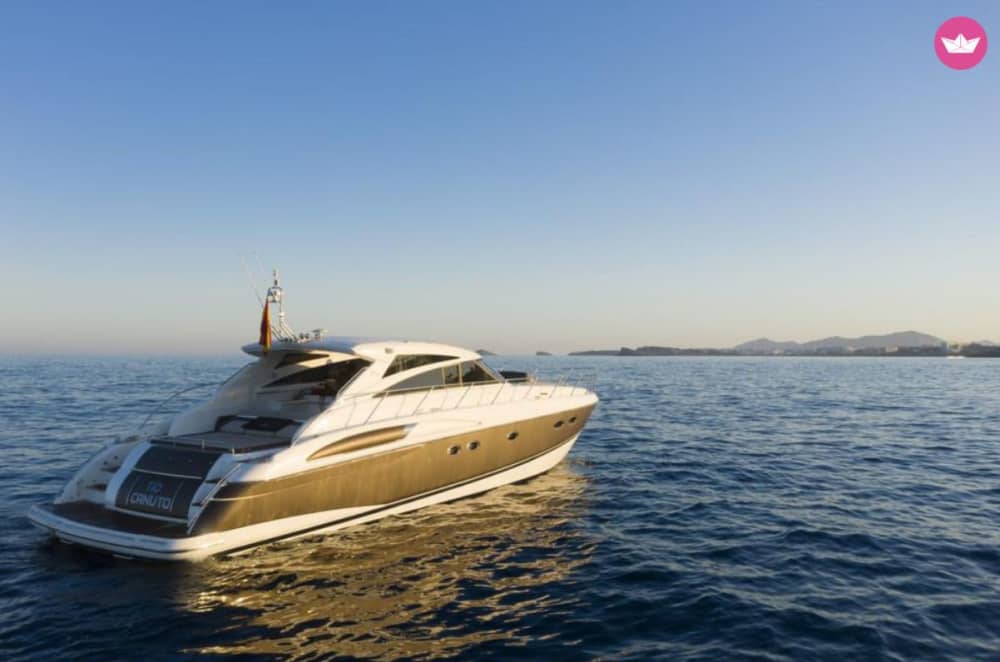 Menorca Discovery: Heldags yachtäventyr från Maó