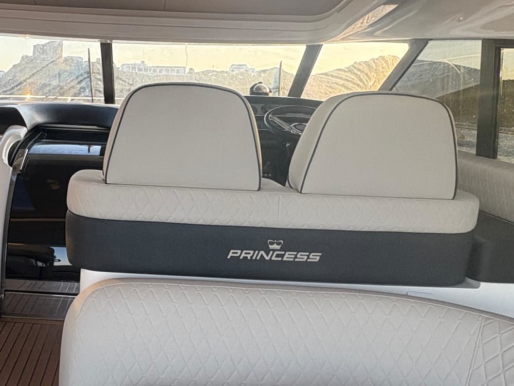 Halvdagars kustflykt från Mahón – dolda vikar och turkost vatten