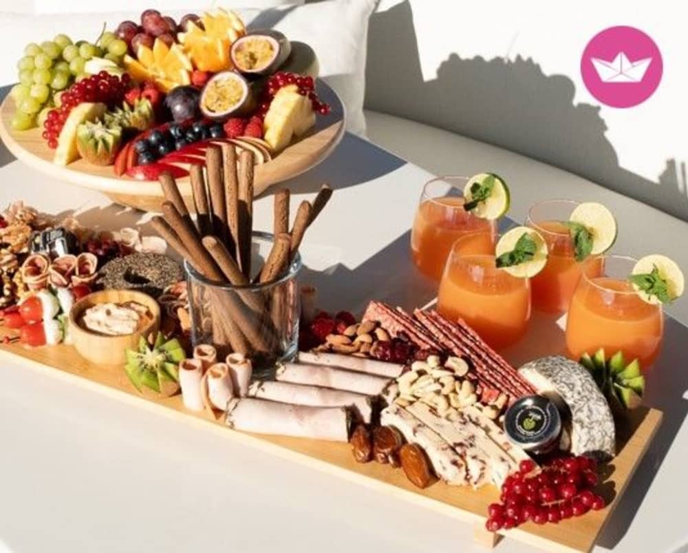 Mykonos Sea Experience: Εξερευνήστε τη Ρήνεια και τη Δήλο με στυλ