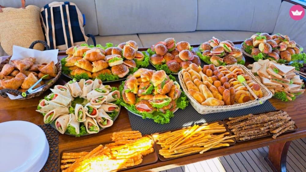 Crociera per tutto il giorno ad Atene: esplora Agistri, Moni ed Egina