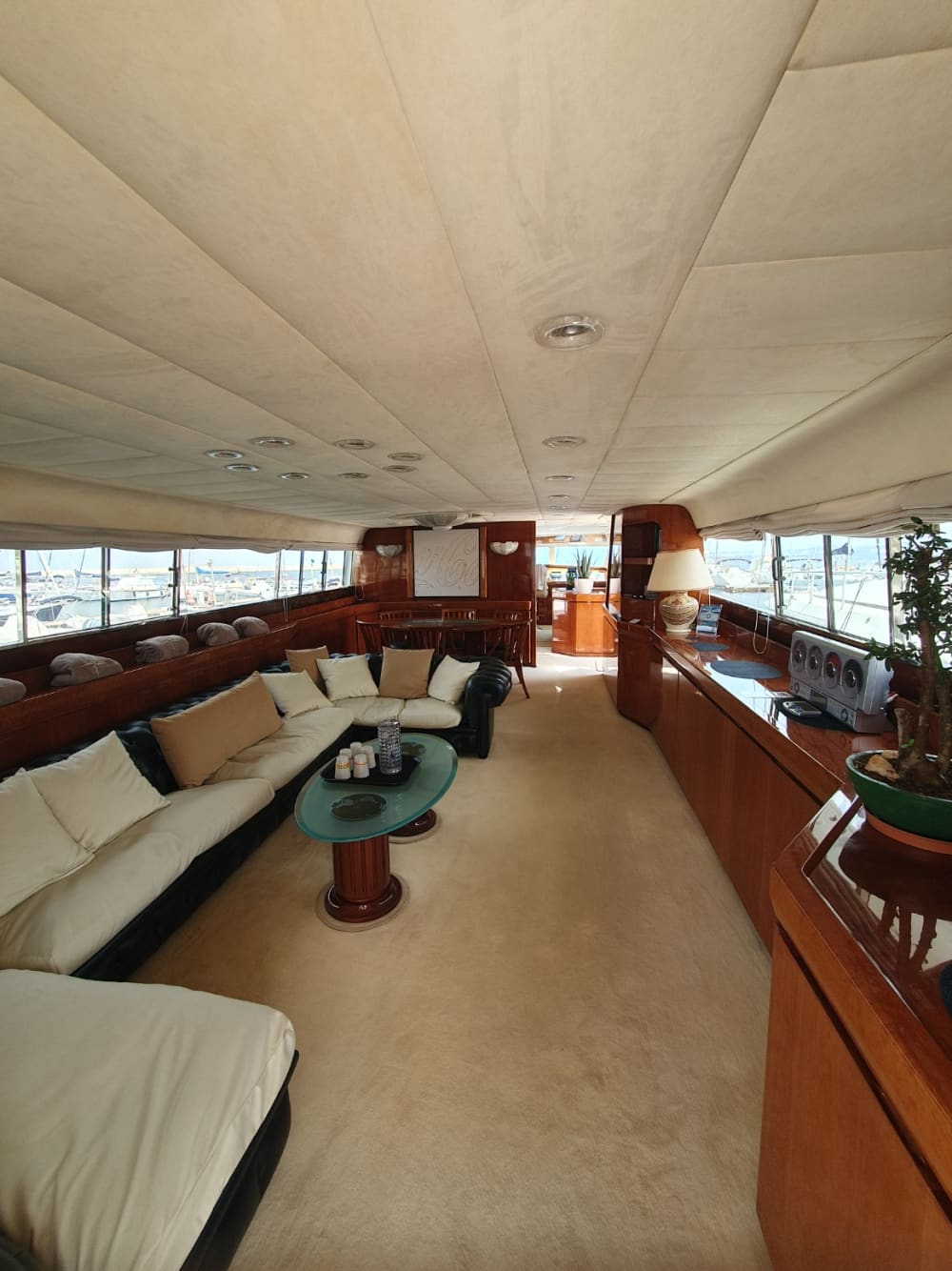 Lido Pizzo Luxury Escape – Yacht Brigitte Experience