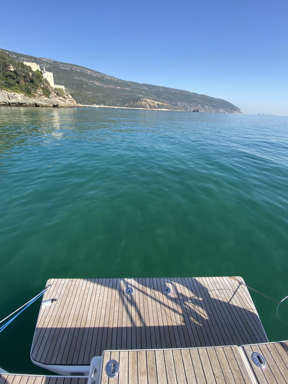 Zeilvakantie van 6 uur in Arrábida en Tróia - Schilderachtig uitzicht op de kustlijn en de oceaan