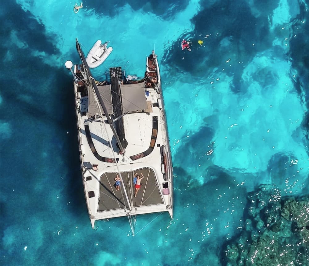 Escape & Snorkeling: The Sustainable Catamaran Adventure
