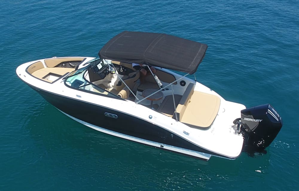 Njut av 8 timmar på en motorbåt för att utforska Port d'Andratx