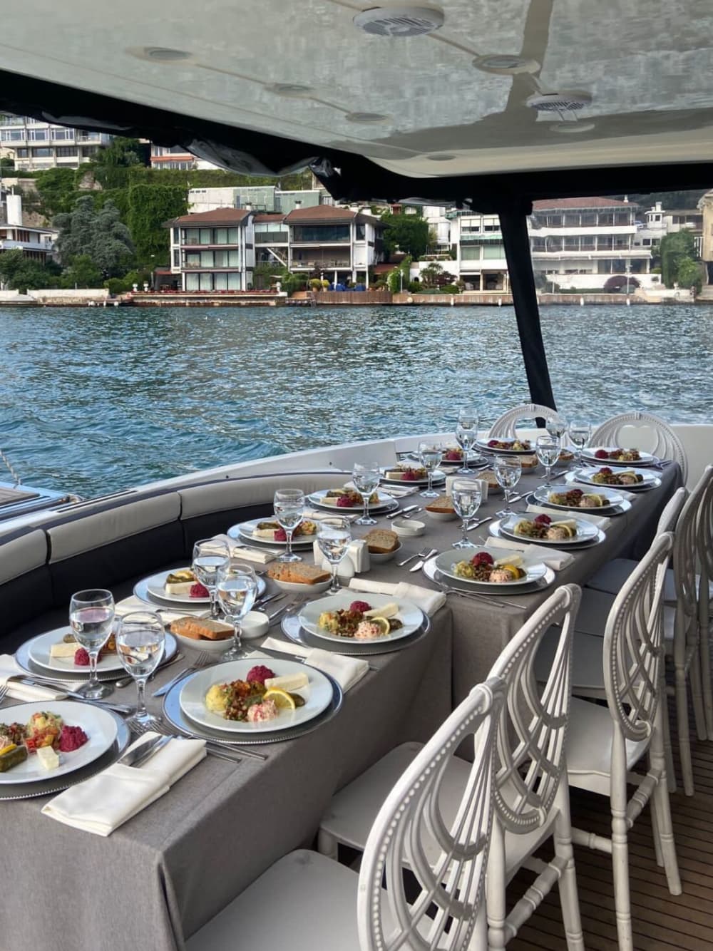 Dinner-Tour bei Sonnenuntergang