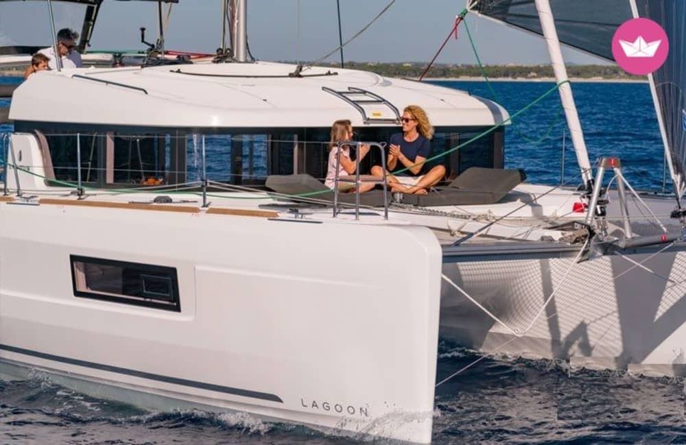 Sunset Cruise da Olbia: Un Tramonto Magico tra Mare e Isole