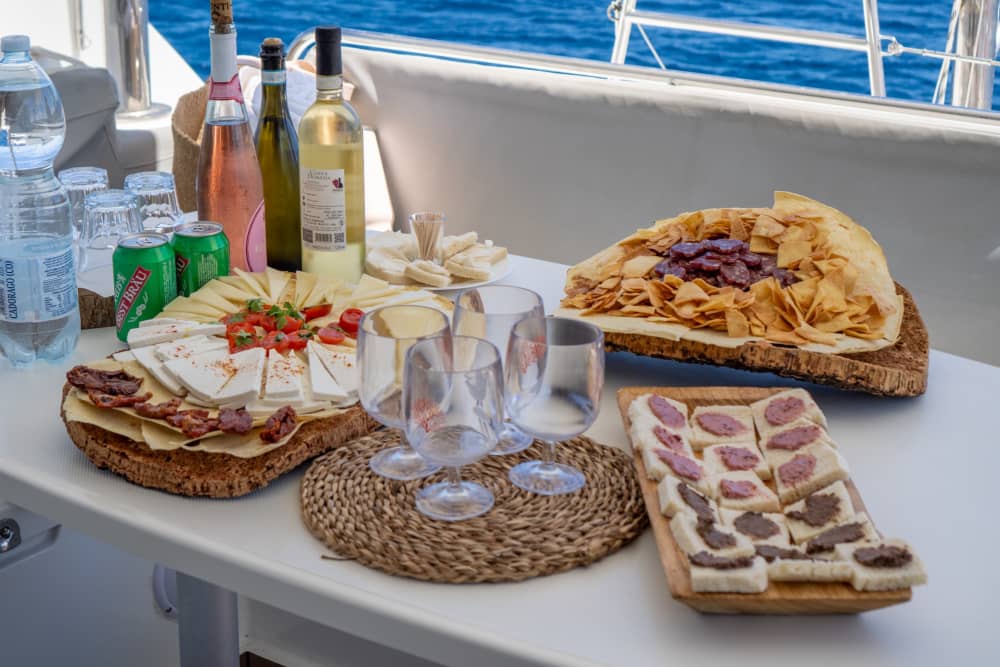 Sunset Cruise from Olbia: A magical sunset between the sea and islands facing the Maddalena and Caprera archipelagos.