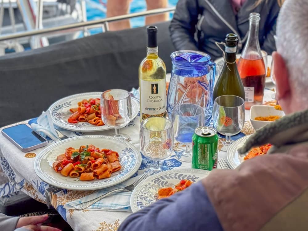 Hele dag vanuit Palau: ontdek de wonderen van de Maddalena-archipel