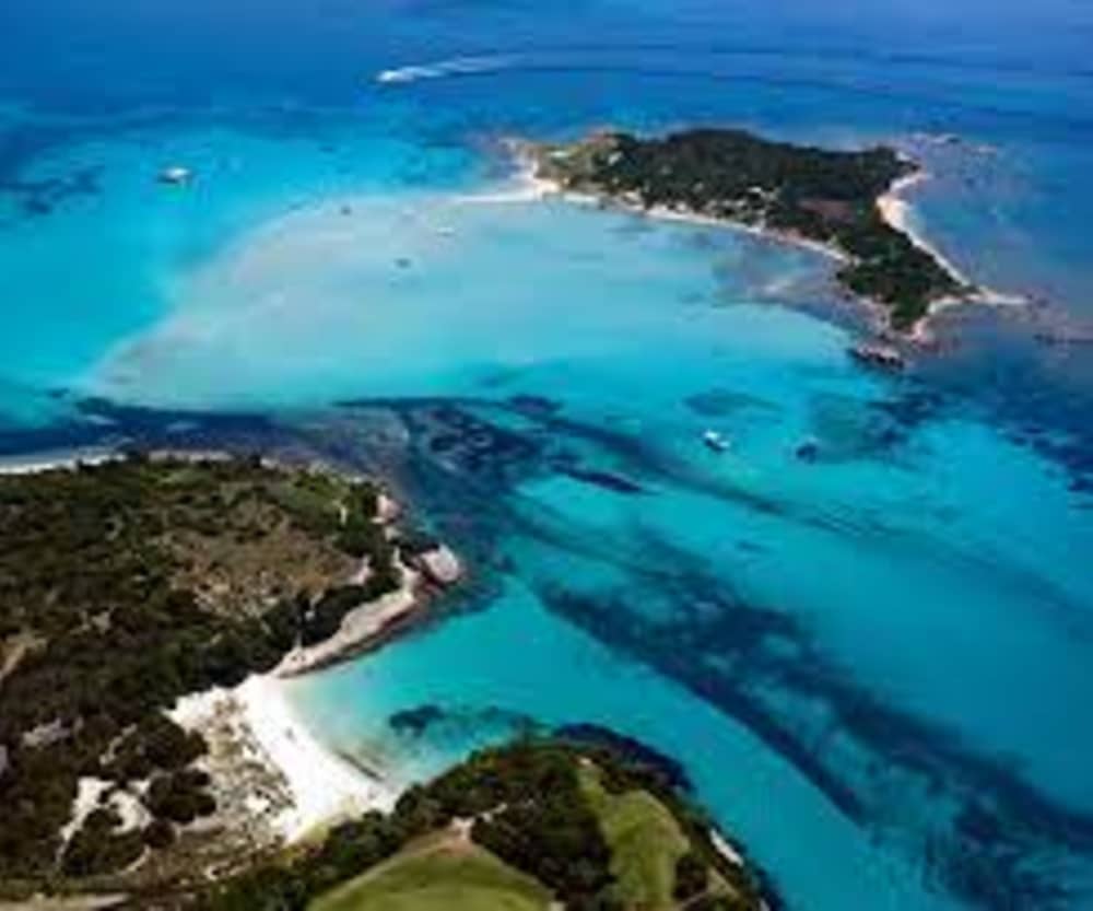 Full Day da Santa Teresa Gallura: Esplorazione tra Sardegna e Corsica, Isola Piana e Lavezzi